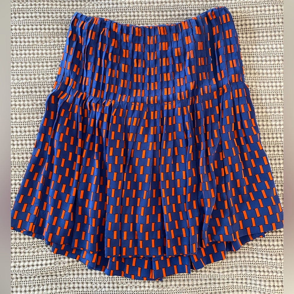 Diane Von Furstenburg Silk Pleated Skirt